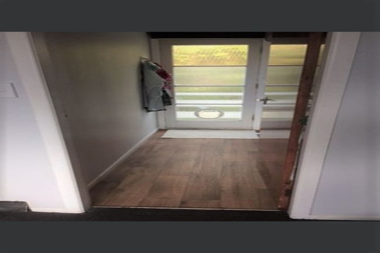 Photo of property in 1/14 Liddel Grove, Island Bay, Wellington, 6023