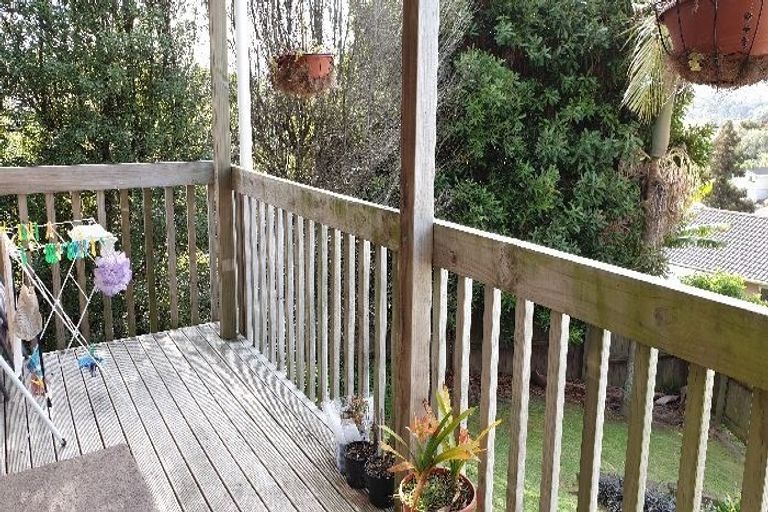 Photo of property in 24 Tamahere Drive, Glenfield, Auckland, 0629