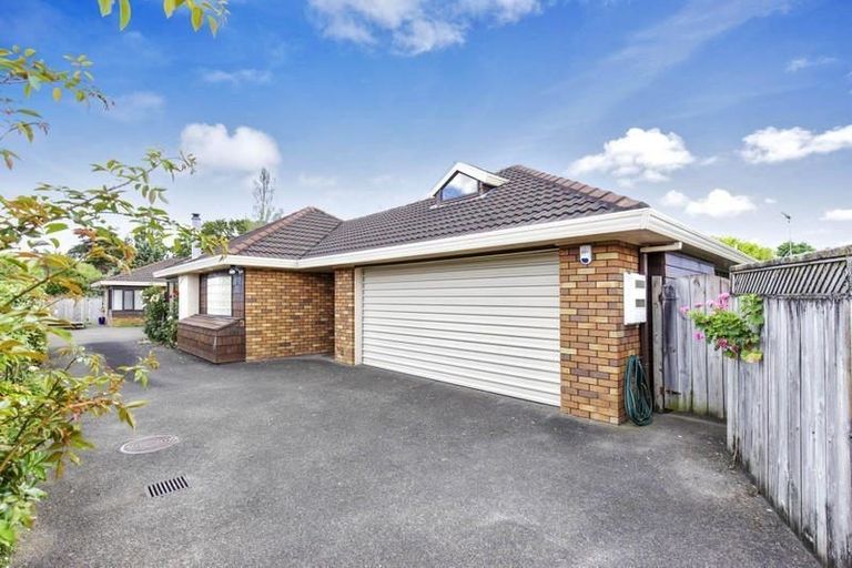 Photo of property in 3/12 Stratford Avenue, Milford, Auckland, 0620