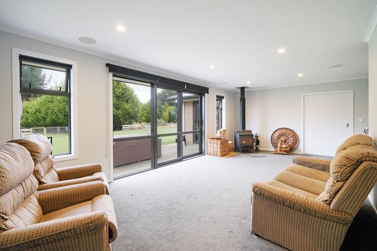 Photo of property in 93 Drysdale Road, Myross Bush, Invercargill, 9872