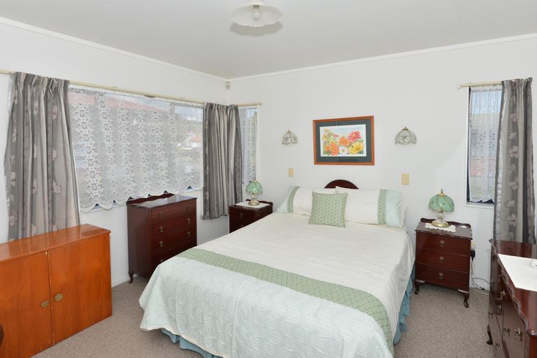 Photo of property in 16 Simons Street, Kensington, Whangarei, 0112