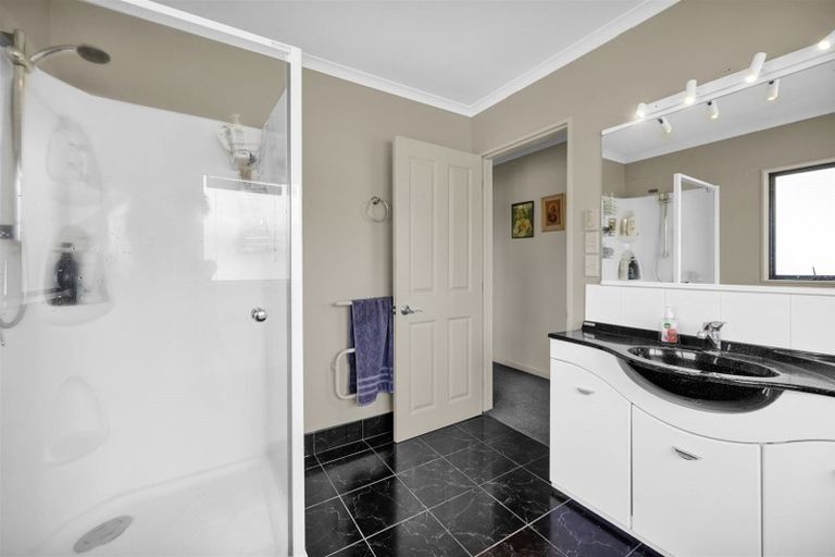 Photo of property in 30c Egmont Street, Hawera, 4610