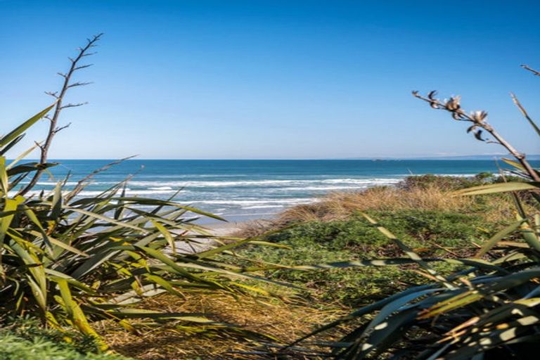 Photo of property in 25 Luke Street, Ocean Grove, Dunedin, 9013