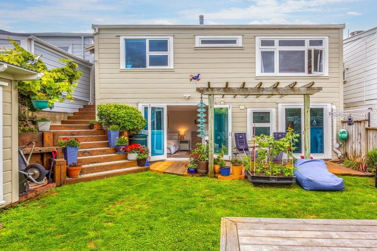 Photo of property in 60 Stanley Street, Berhampore, Wellington, 6023