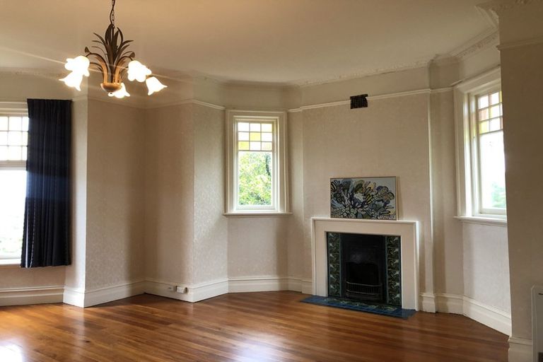 Photo of property in Claremont House, 24 Melrose Street, Roslyn, Dunedin, 9010