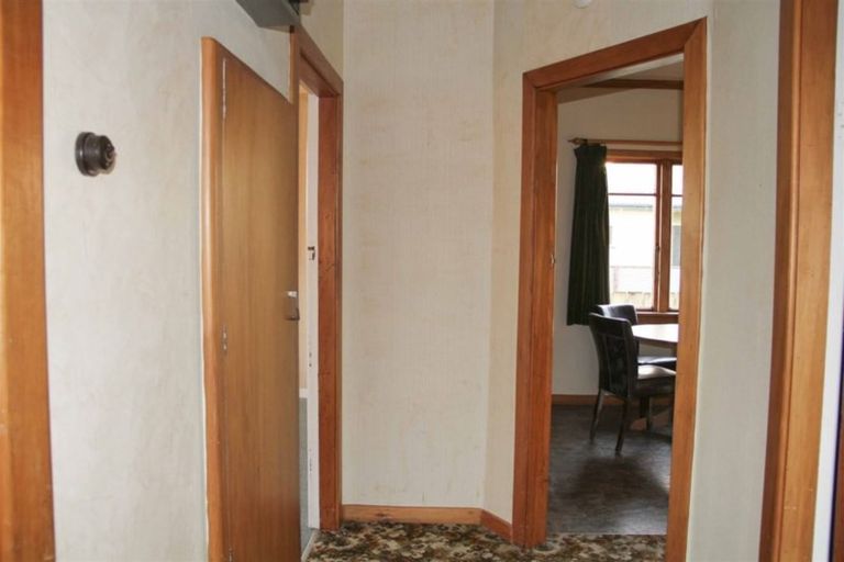 Photo of property in 12 Grove Burn Road, Tuatapere, 9620