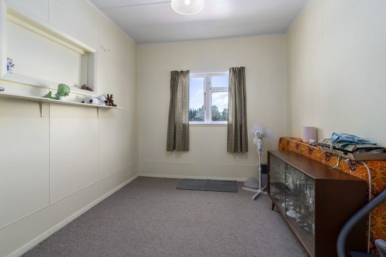 Photo of property in 51 Mangahao Road, Pahiatua, 4910