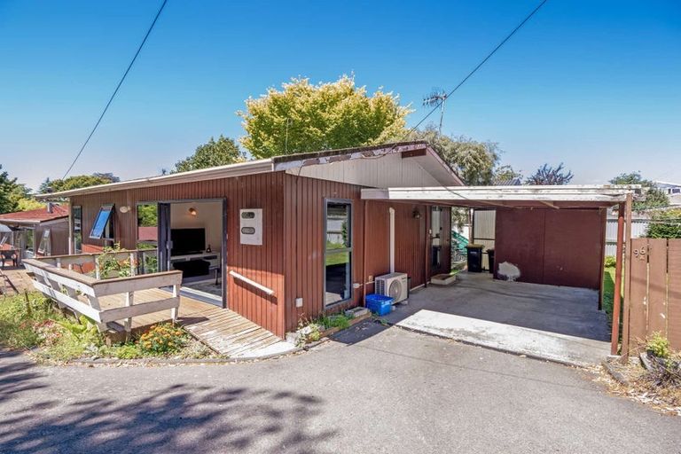 Photo of property in 96a Grand Vue Road, Kawaha Point, Rotorua, 3010