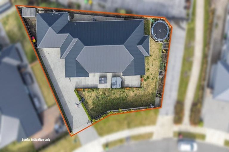 Photo of property in 70 Watkins Drive, Rangiora, 7400