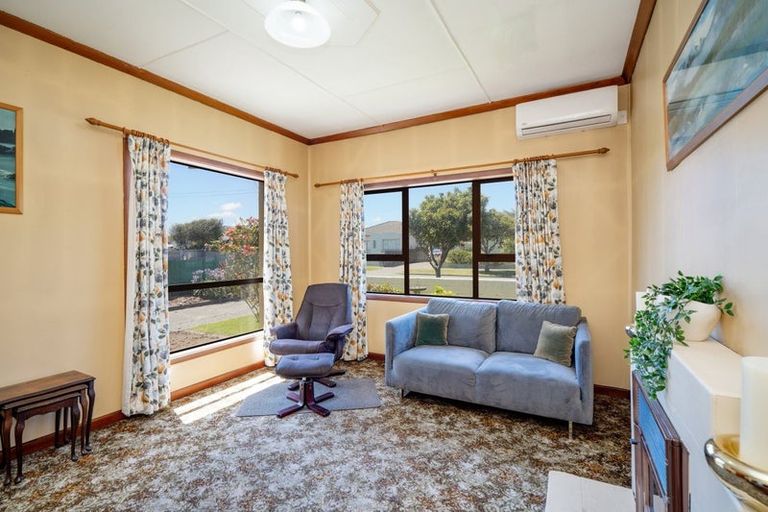 Photo of property in 19 York Street, Strathern, Invercargill, 9812