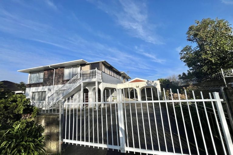 Photo of property in 3 Everglade Drive, Goodwood Heights, Auckland, 2105