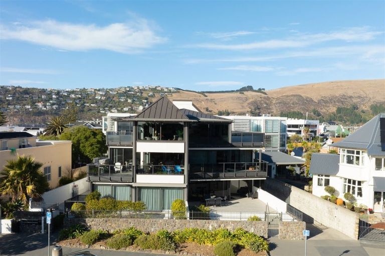 Photo of property in 3/20 Esplanade, Sumner, Christchurch, 8081