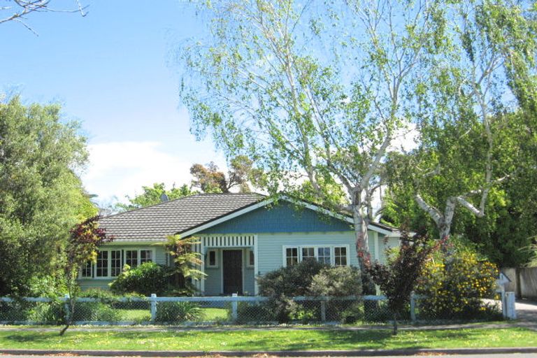 Photo of property in 122 Harris Street, Inner Kaiti, Gisborne, 4010