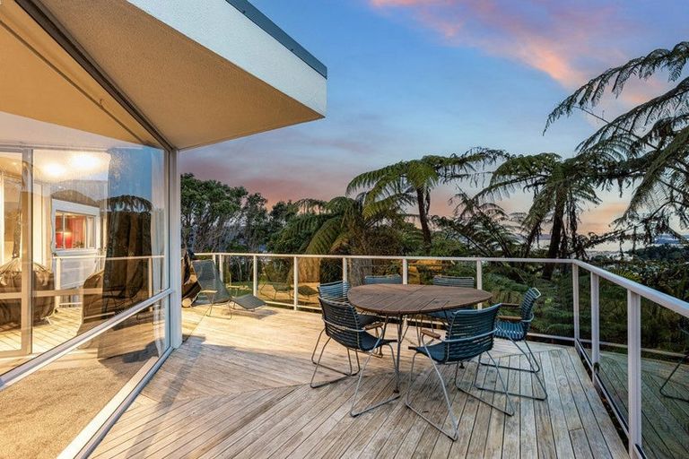 Photo of property in 73 Viewmont Drive, Harbour View, Lower Hutt, 5010