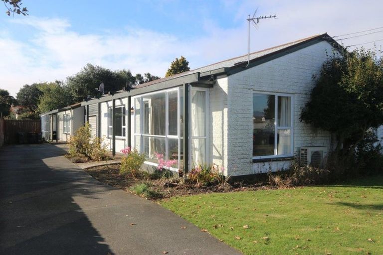 Photo of property in 1/29 Colwyn Street, Bryndwr, Christchurch, 8053