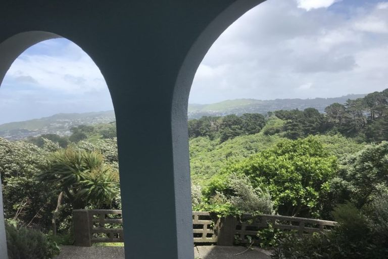 Photo of property in 6 Upoko Road, Hataitai, Wellington, 6021