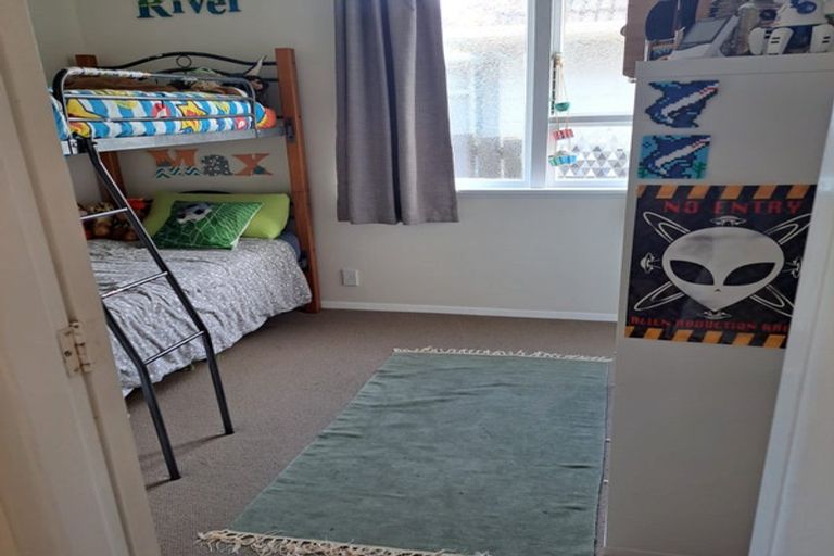 Photo of property in 96 Dimock Street, Titahi Bay, Porirua, 5022