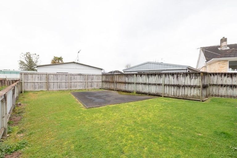 Photo of property in 8a Perry Place, Bader, Hamilton, 3206