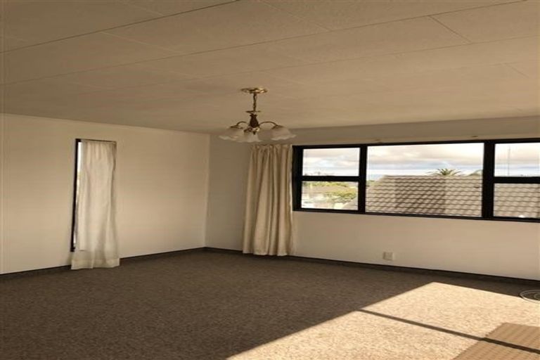 Photo of property in 1 Rimu Street, Levin, 5510