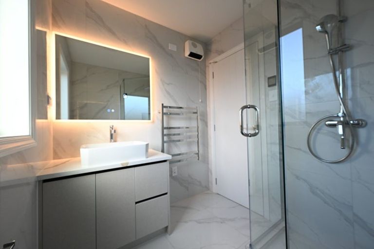 Photo of property in 85a Luke Street, Otahuhu, Auckland, 1062