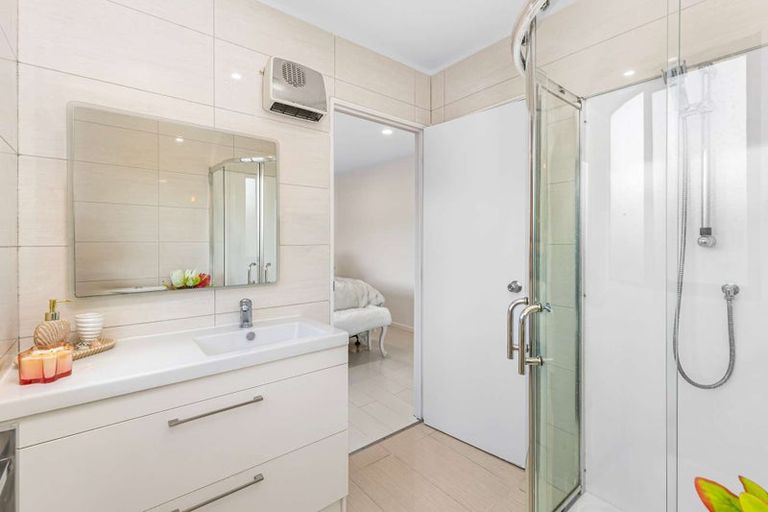 Photo of property in 61c Tiverton Road, Avondale, Auckland, 0600