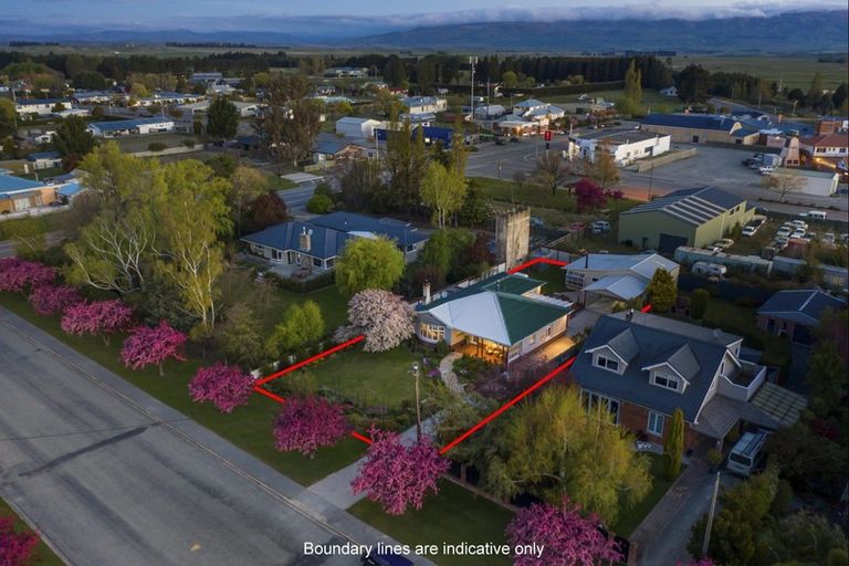 Photo of property in 10 Thomas Street, Ranfurly, 9332