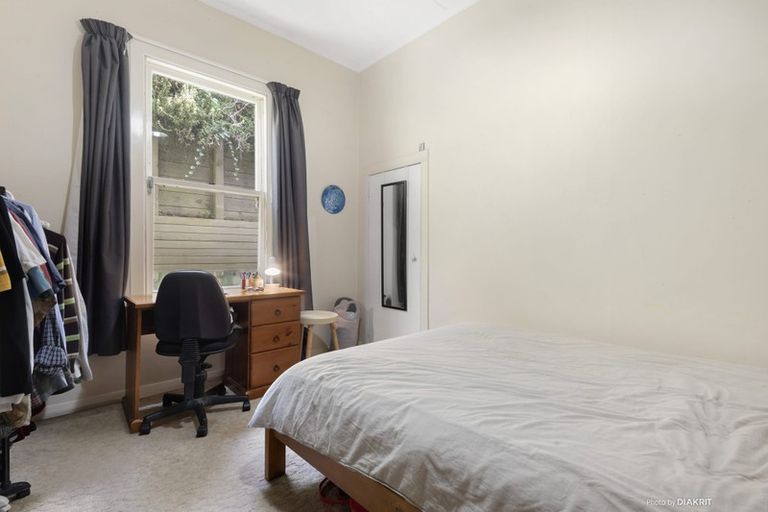 Photo of property in 37b Plunket Street, Kelburn, Wellington, 6012