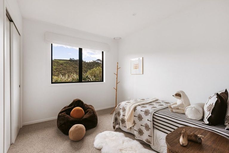 Photo of property in 90 Tangiroimata Track, Pyes Pa, 3173