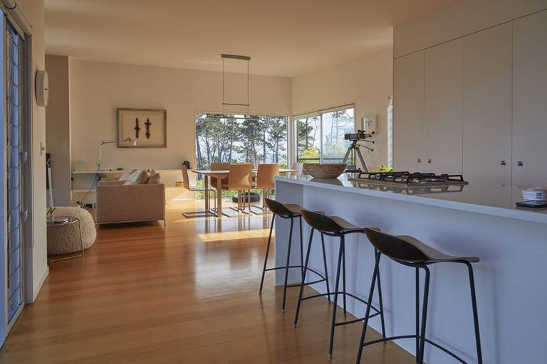 Photo of property in 15 Elizabeth Point Road, Kawau Island, 0920