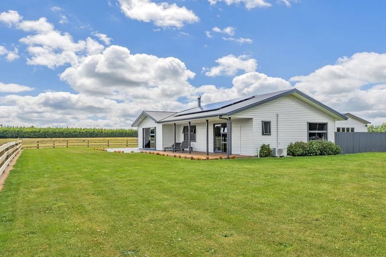 Photo of property in 2612 Wards Road, Darfield, 7571