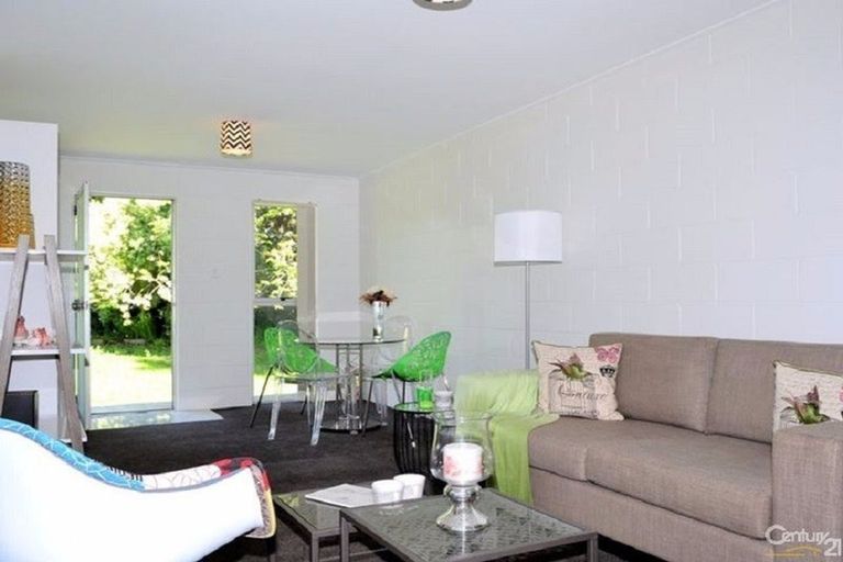 Photo of property in 5/21a Landscape Road, Papatoetoe, Auckland, 2025