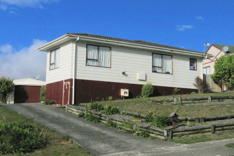 Photo of property in 3 Outram Grove, Kelson, Lower Hutt, 5010