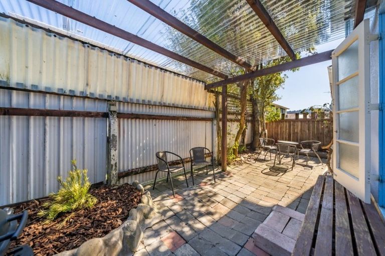 Photo of property in 6/100 Martin Street, Wallaceville, Upper Hutt, 5018