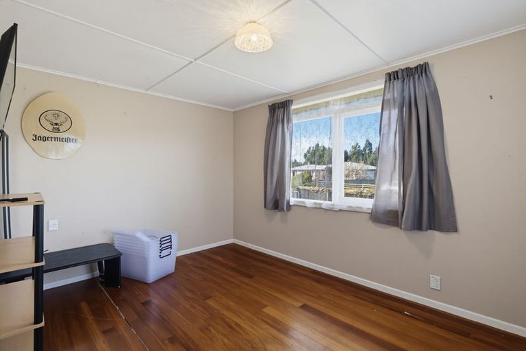 Photo of property in 25 Mcgreevy Street, Waipawa, 4210