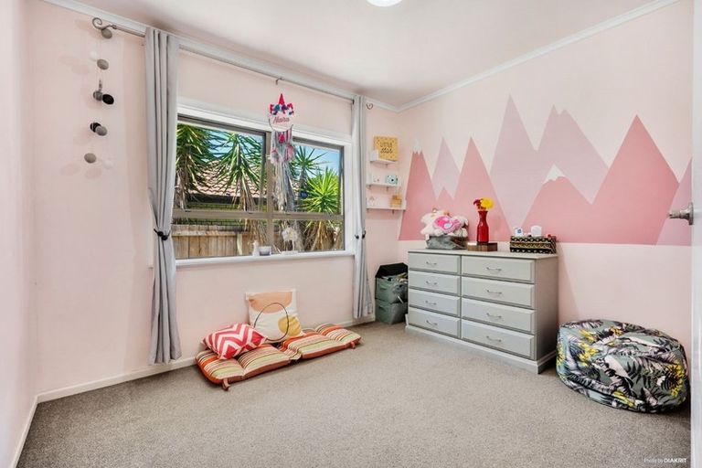 Photo of property in 18 Rollerson Street, Papakura, 2110