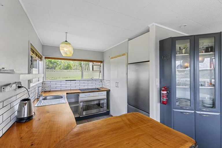 Photo of property in 60 Ross Road, Topuni, Wellsford, 0975