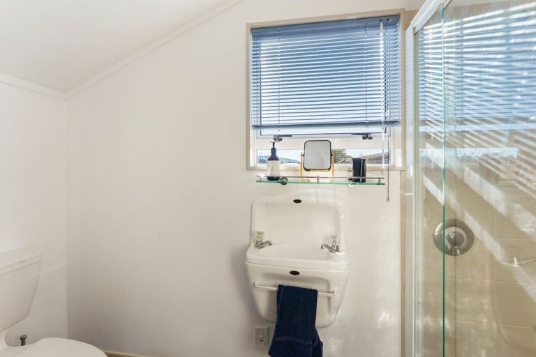 Photo of property in 71 Cedar Drive, Paraparaumu Beach, Paraparaumu, 5032