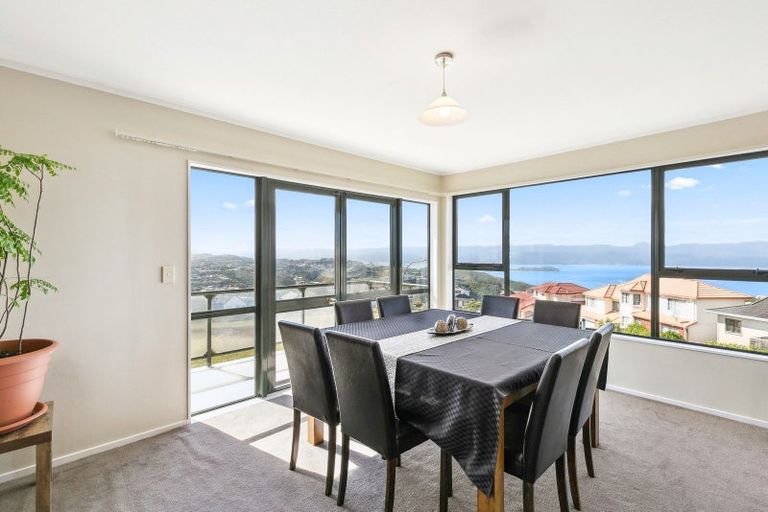 Photo of property in 2 Sirsi Terrace, Broadmeadows, Wellington, 6035