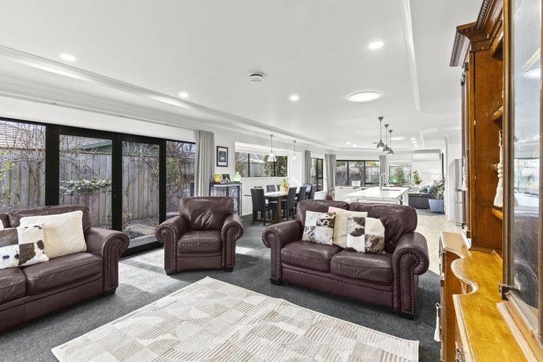 Photo of property in 12 Pelorus Place, Redwoodtown, Blenheim, 7201