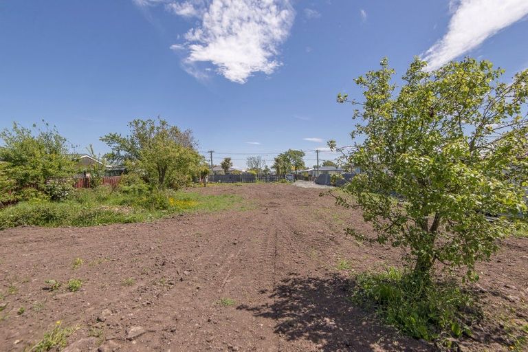 Photo of property in 76 Saint Johns Street, Woolston, Christchurch, 8062