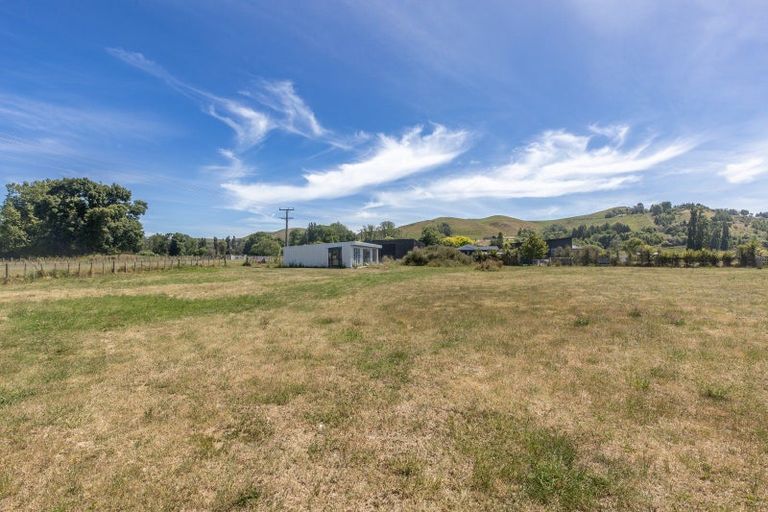 Photo of property in 42 Pukeora Scenic Road, Waipukurau, 4281
