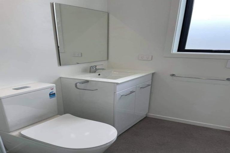 Photo of property in 1b Dey Street, Mosgiel, 9024