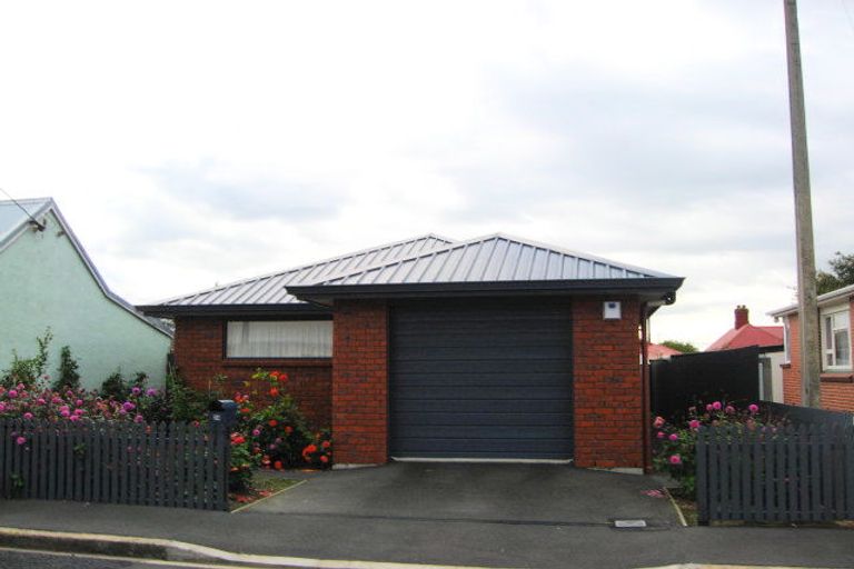 Photo of property in 24 Eastbourne Street, Caversham, Dunedin, 9012