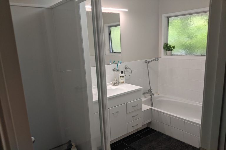 Photo of property in 1/38 Carlisle Road, Browns Bay, Auckland, 0630