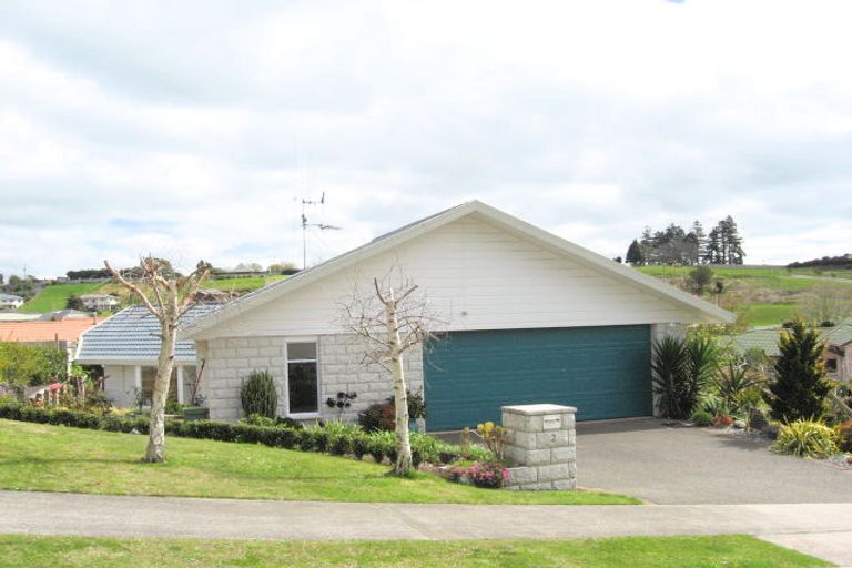 Photo of property in 2 Barnsley Close, Bethlehem, Tauranga, 3110