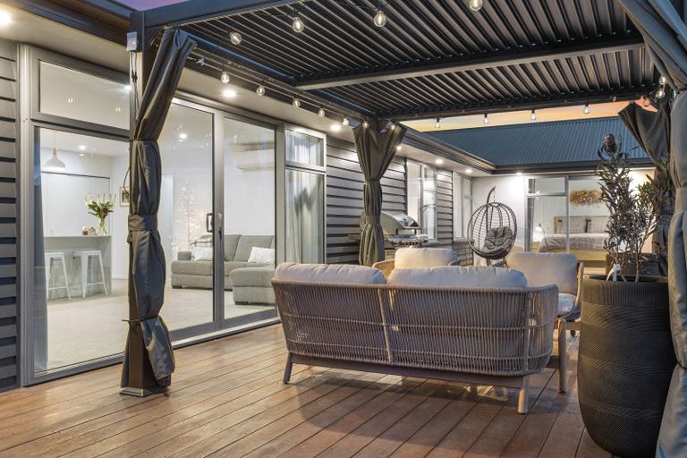 Photo of property in 21 Flaxon Place, Burwood, Christchurch, 8083