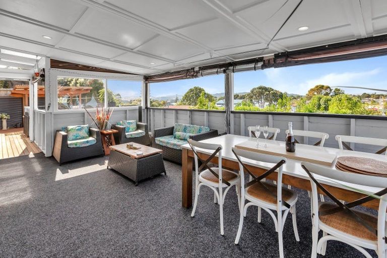 Photo of property in 3 Wakelin Street, Te Kamo, Whangarei, 0112