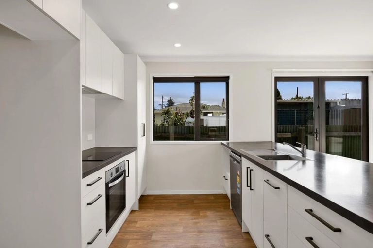 Photo of property in 377a Waihi Road, Normanby, Hawera, 4614