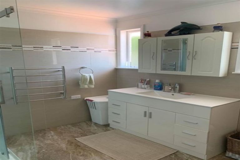 Photo of property in 5 Claremont Avenue, Paeroa, 3600