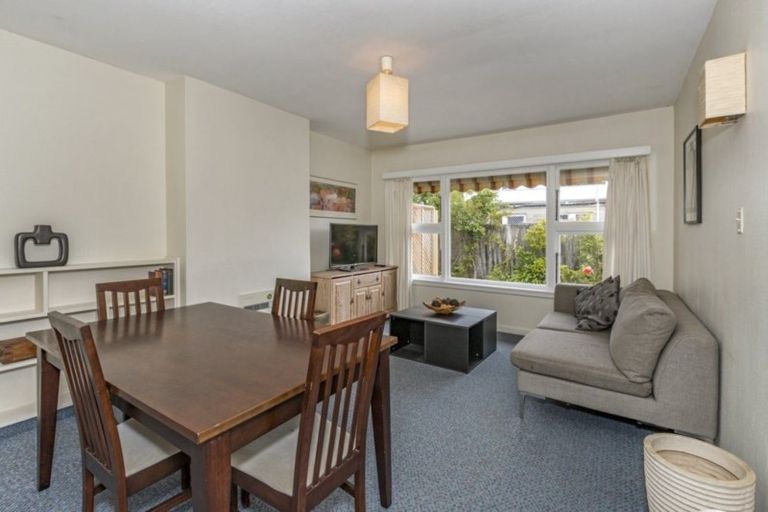Photo of property in 2/31 Remuera Avenue, Cashmere, Christchurch, 8022